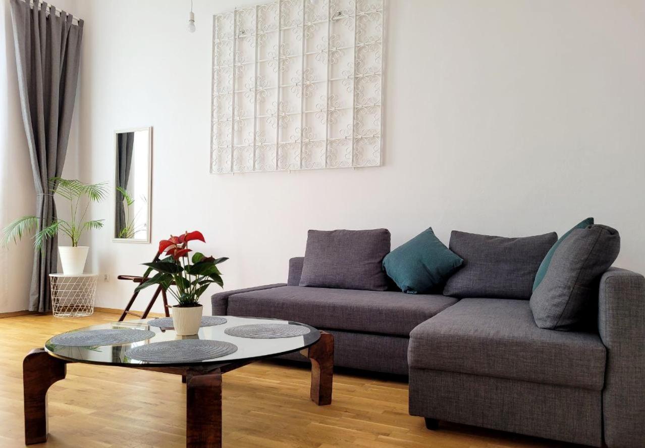 Przytulne Apartamenty W Centrum Warszawy Lok 2 Warszawa Exteriör bild
