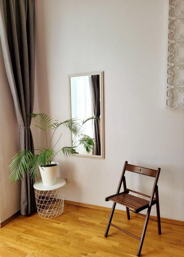 Przytulne Apartamenty W Centrum Warszawy Lok 2 Warszawa Exteriör bild